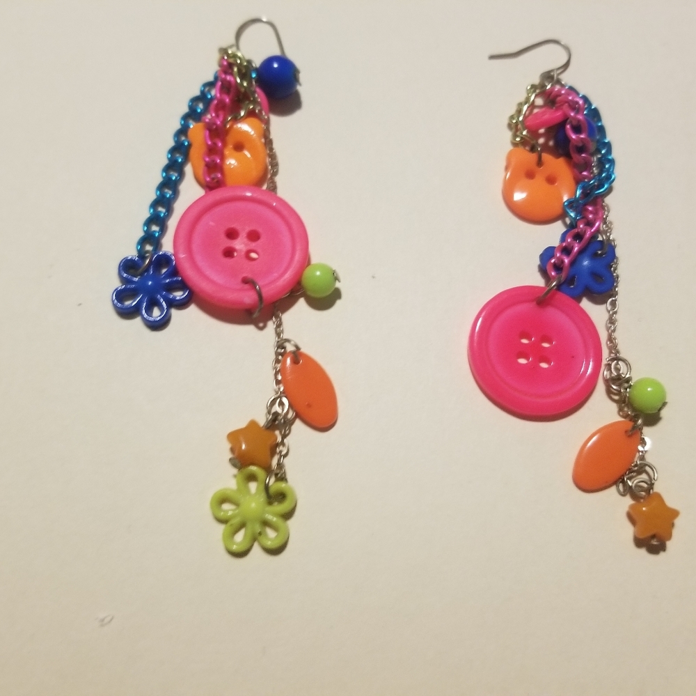 Cute Button Earings
